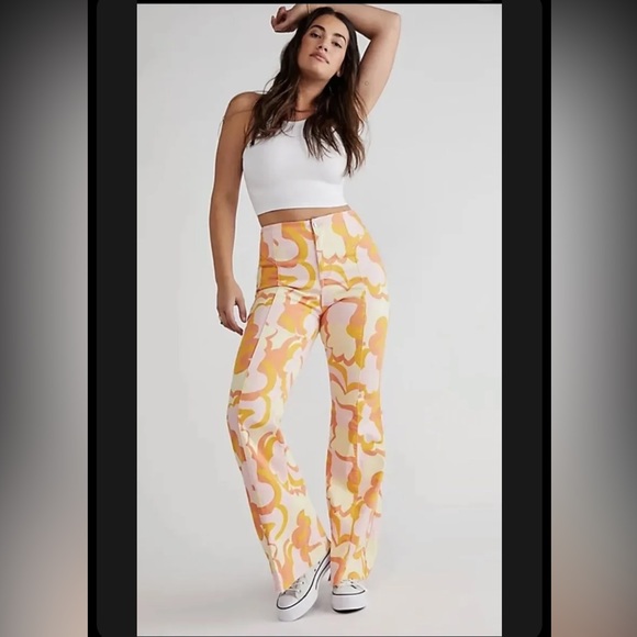 Free People Pants - Free People Crvy Wild Honey Printed Flare Jeans Sz 29